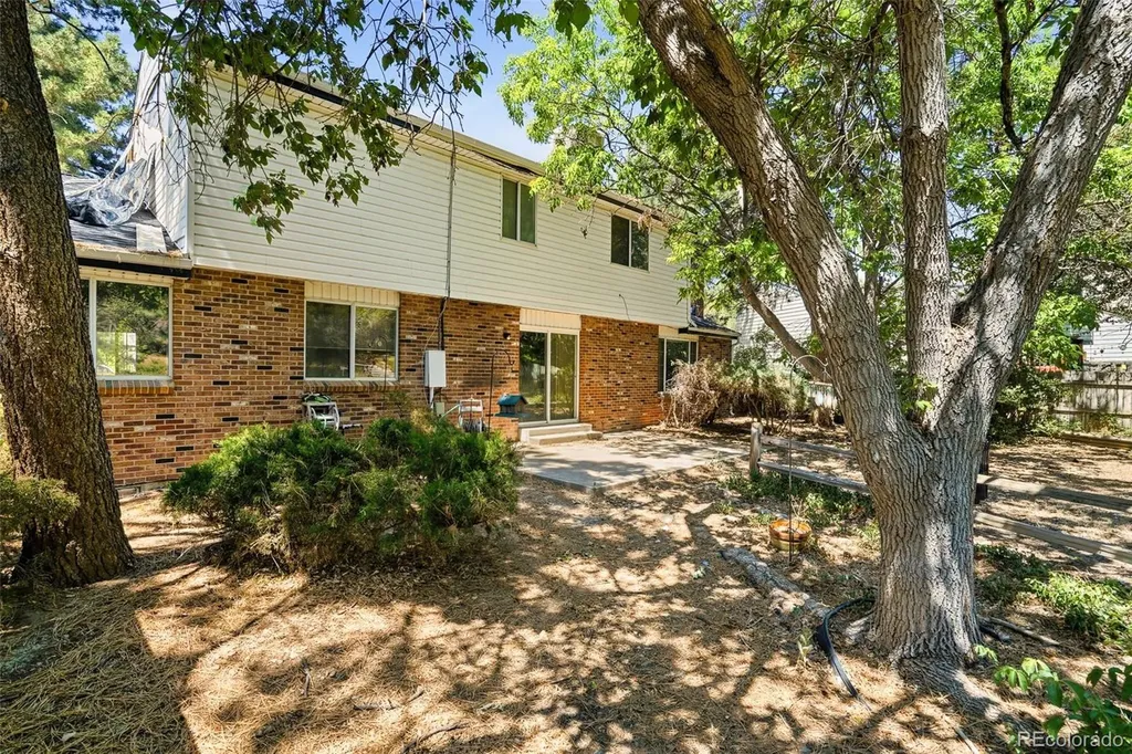 5492 S Richfield Way Centennial CO 80015