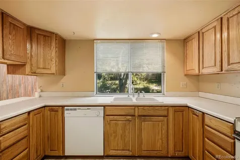 5492 S Richfield Way Centennial CO 80015