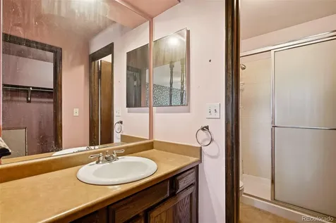 5492 S Richfield Way Centennial CO 80015