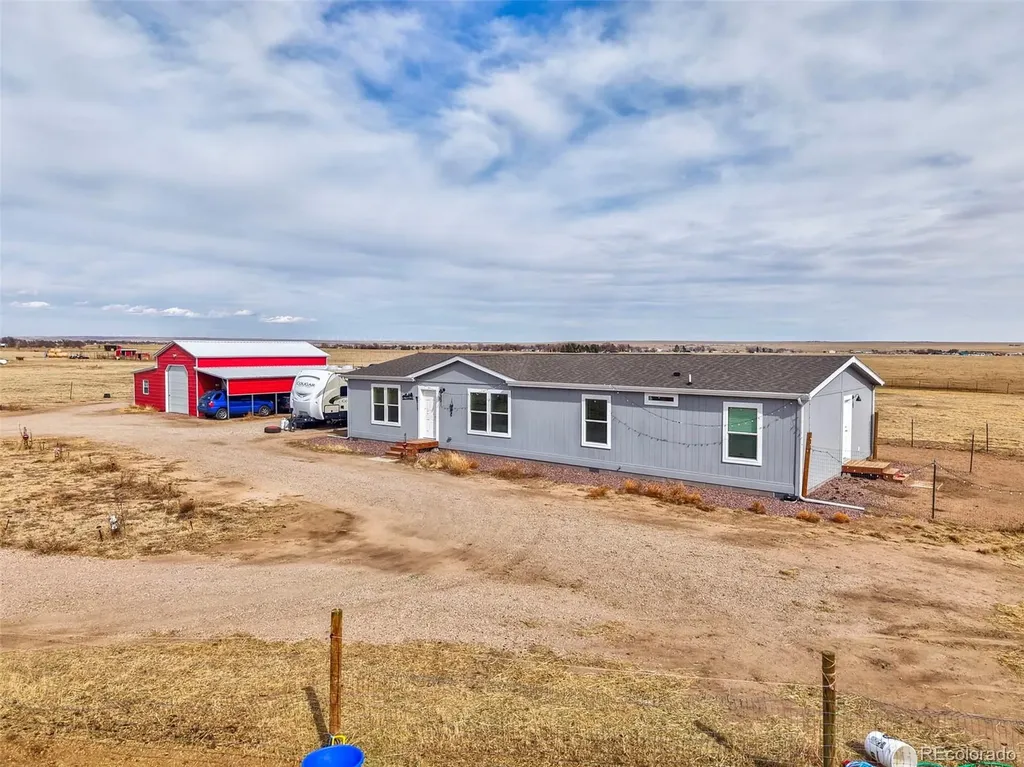 2281 S Ellicott Highway Calhan CO 80808
