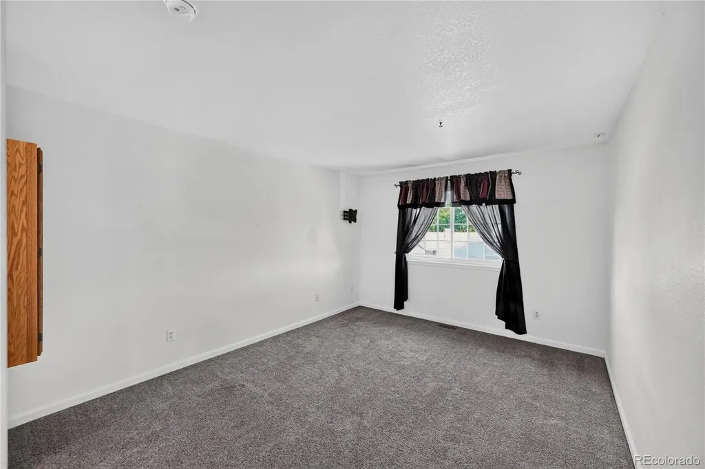 5524 W Canyon Trail Littleton CO 80128