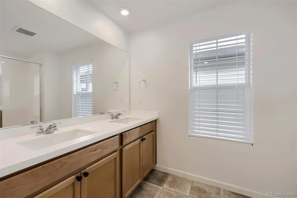23920 E 34th Avenue Aurora CO 80019