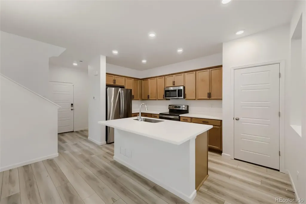 23920 E 34th Avenue Aurora CO 80019