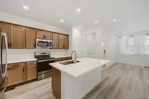 23920 E 34th Avenue Aurora CO 80019