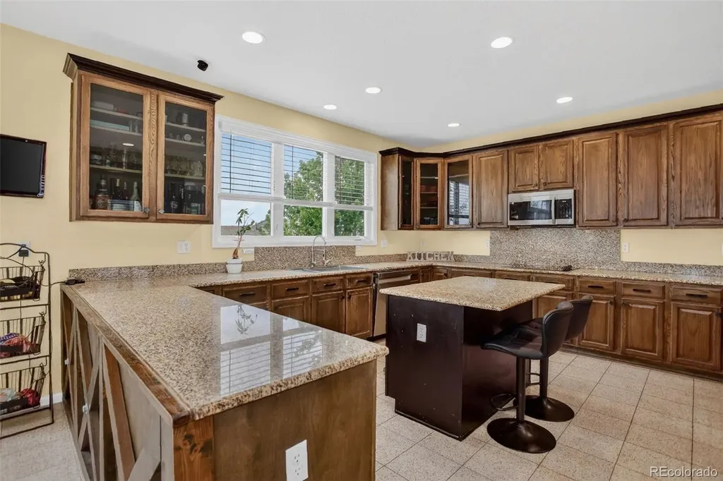 6103 S Kalispell Street Aurora CO 80016