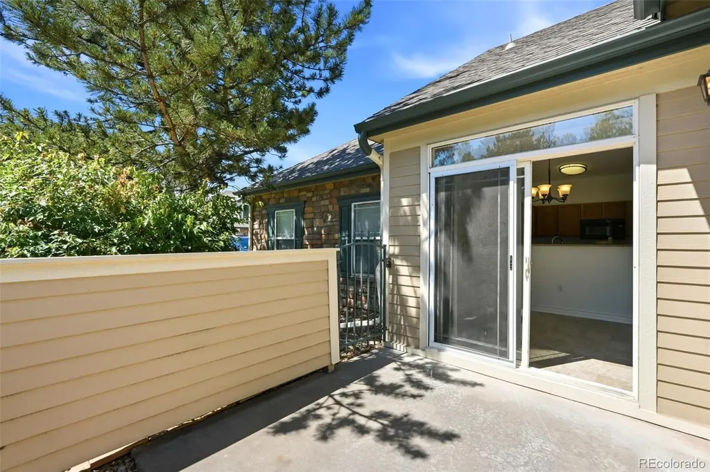 9203 W Coco Place Littleton CO 80128
