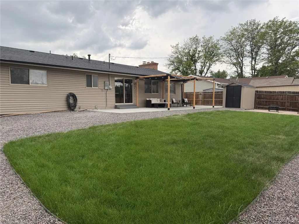 9457 W Arizona Avenue Lakewood CO 80232