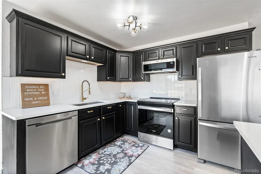 9457 W Arizona Avenue Lakewood CO 80232