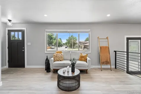 9457 W Arizona Avenue Lakewood CO 80232