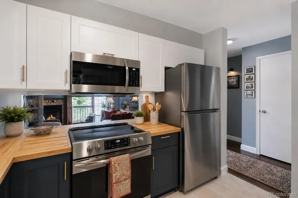 4049 S Richfield Way Aurora CO 80013
