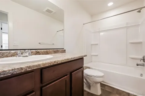 7844 S Elk Street Aurora CO 80016