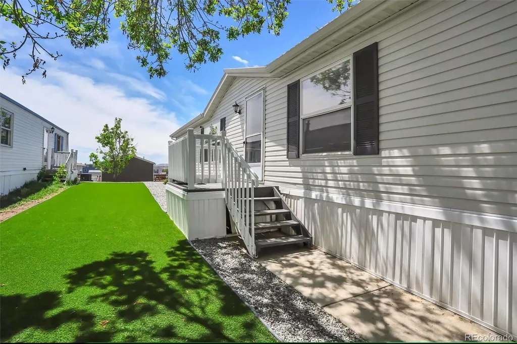 26900 E Colfax Avenue Aurora CO 80018
