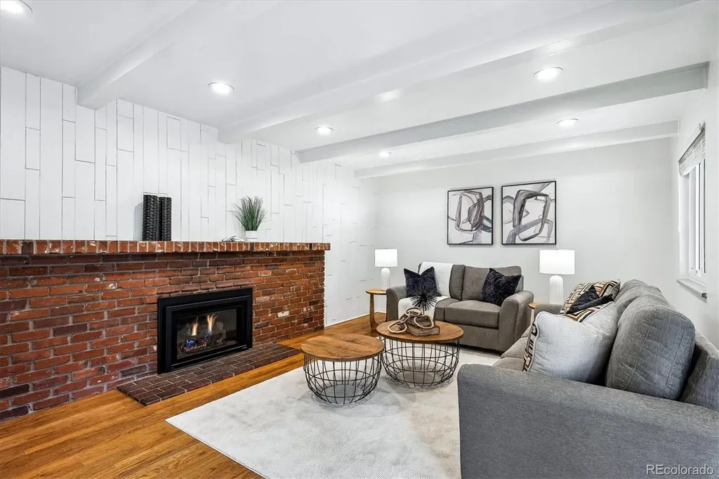 6423 E Floyd Avenue Denver CO 80222