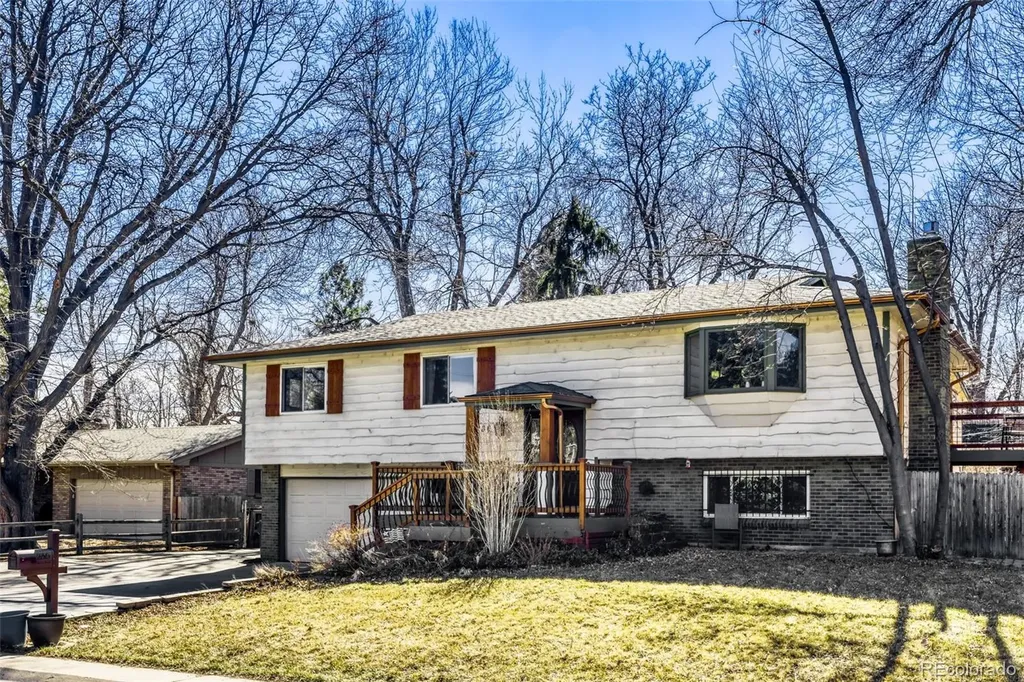 286 E 12th Avenue Broomfield CO 80020