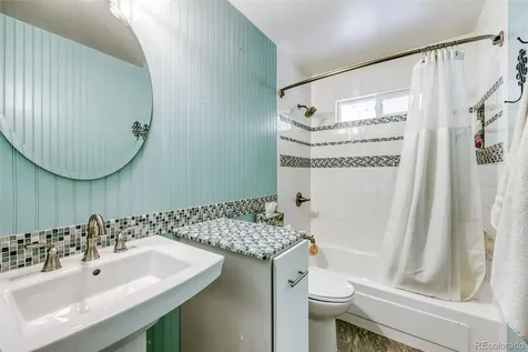 286 E 12th Avenue Broomfield CO 80020