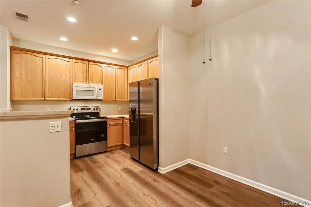 8427 S Hoyt Way Littleton CO 80128
