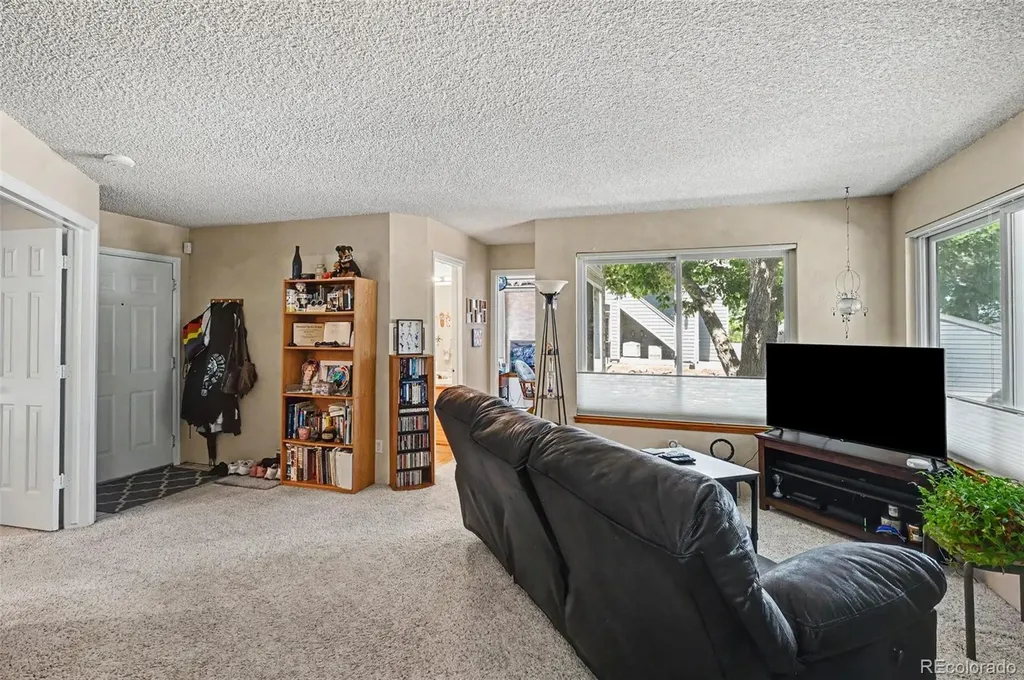 8500 E Jefferson Avenue Denver CO 80237