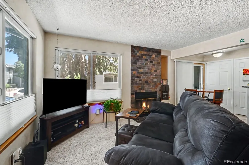 8500 E Jefferson Avenue Denver CO 80237