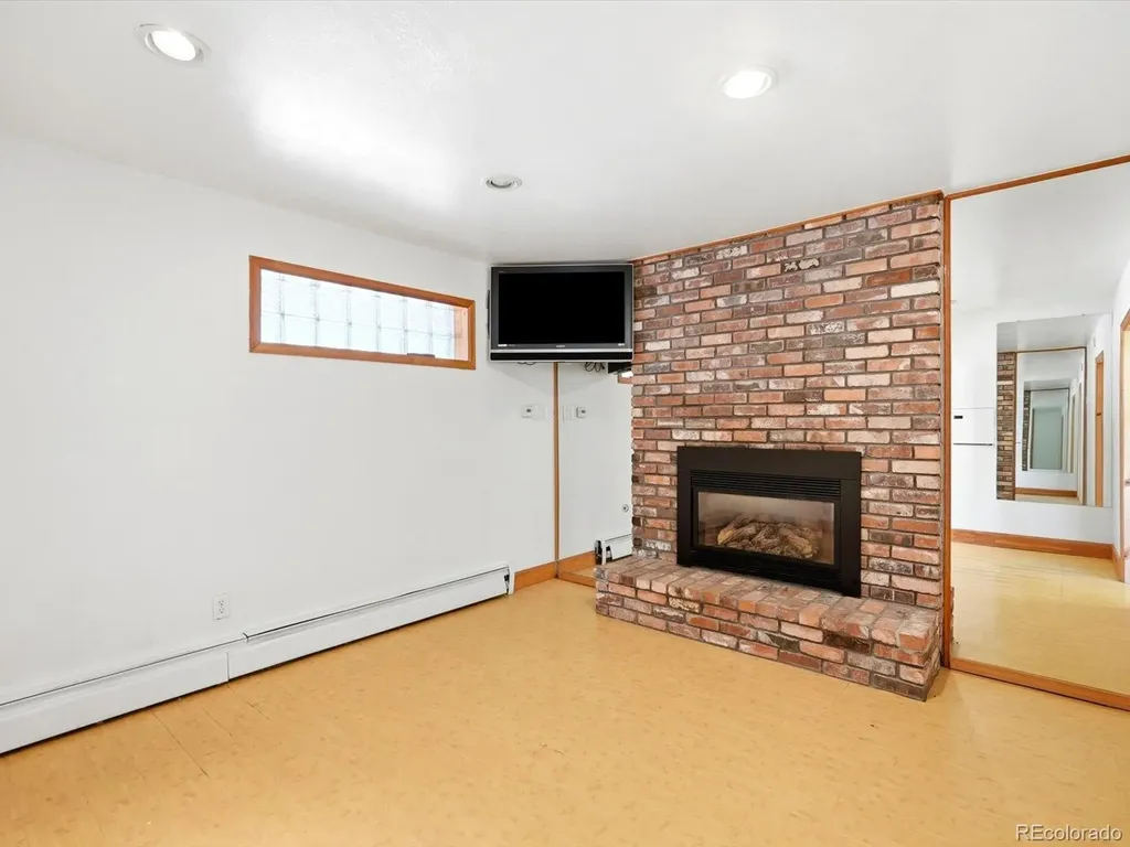 8280 Queen Street Arvada CO 80005