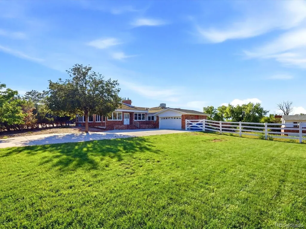 8280 Queen Street Arvada CO 80005