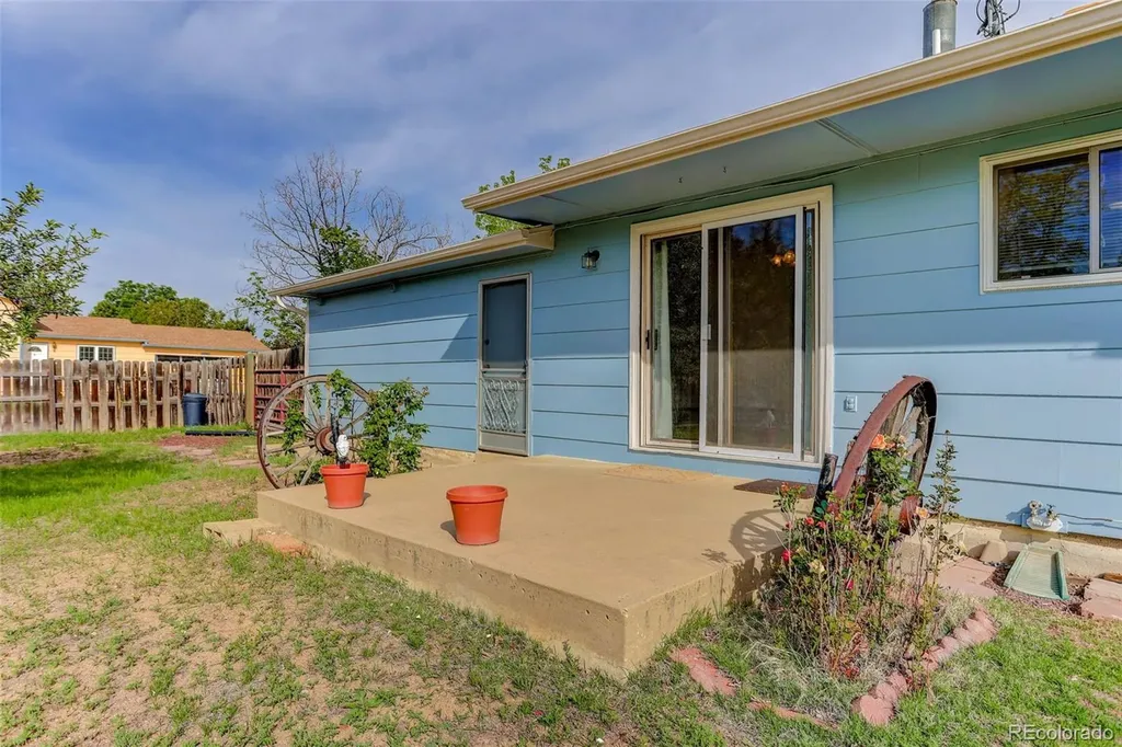 3162 W 10th Avenue Place Broomfield CO 80020