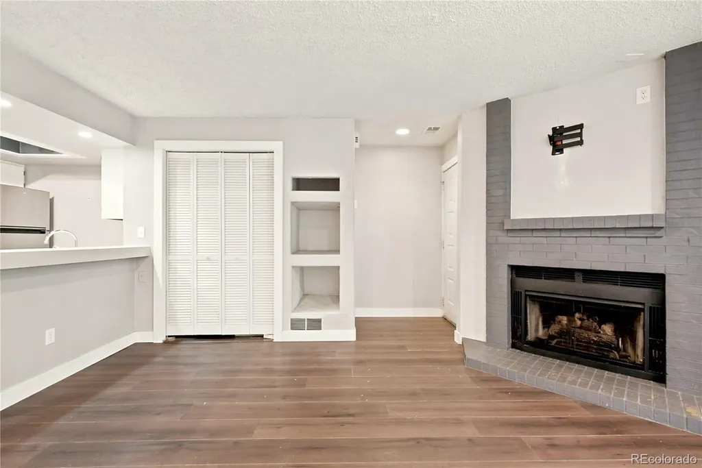 8376 S Upham Way Littleton CO 80128