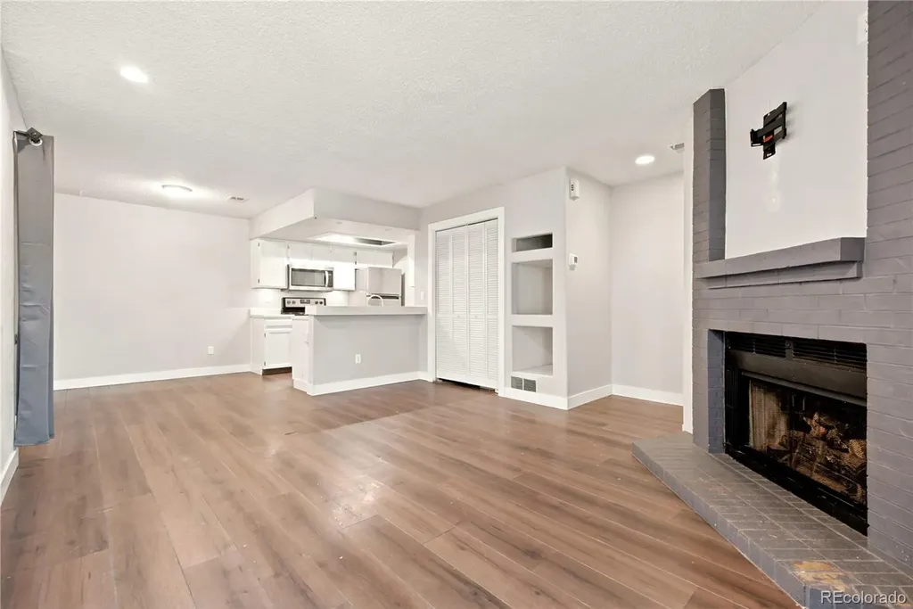 8376 S Upham Way Littleton CO 80128