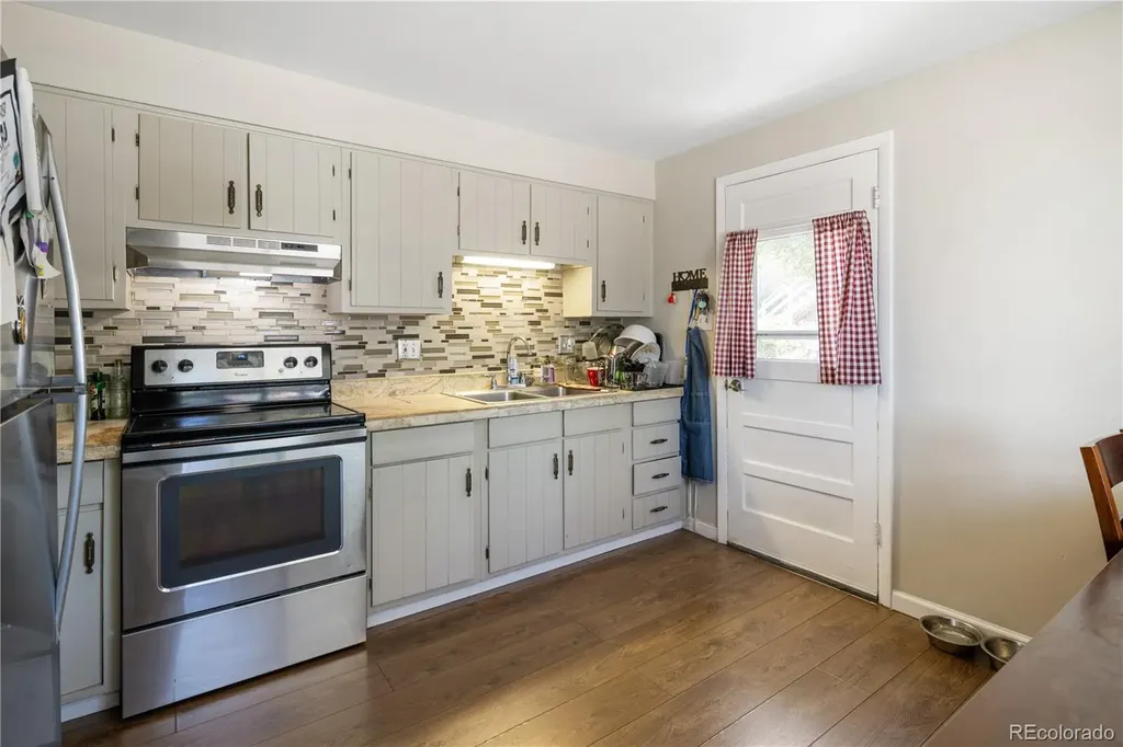6363 Moore Circle Arvada CO 80004