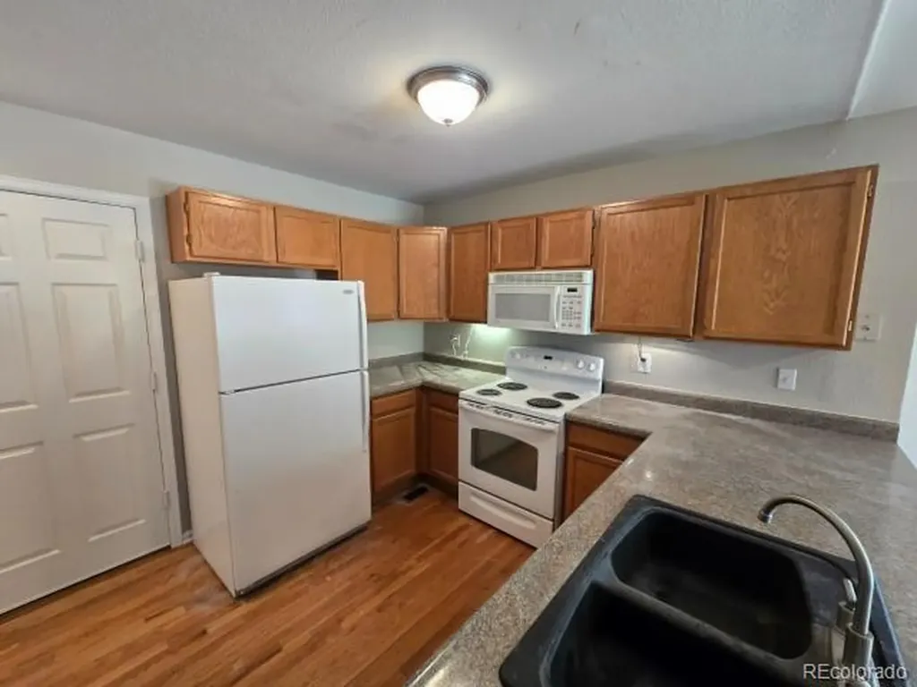 8811 Miners Street Littleton CO 80126
