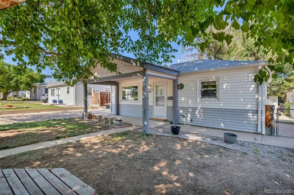 7664 King Street Westminster CO 80030