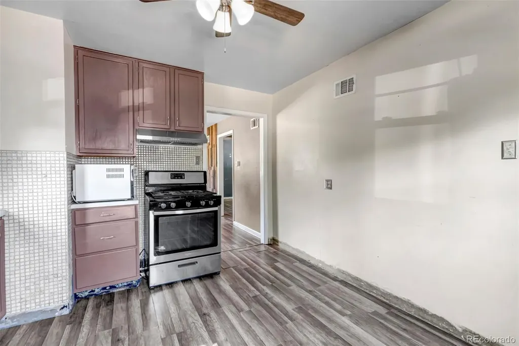 7664 King Street Westminster CO 80030
