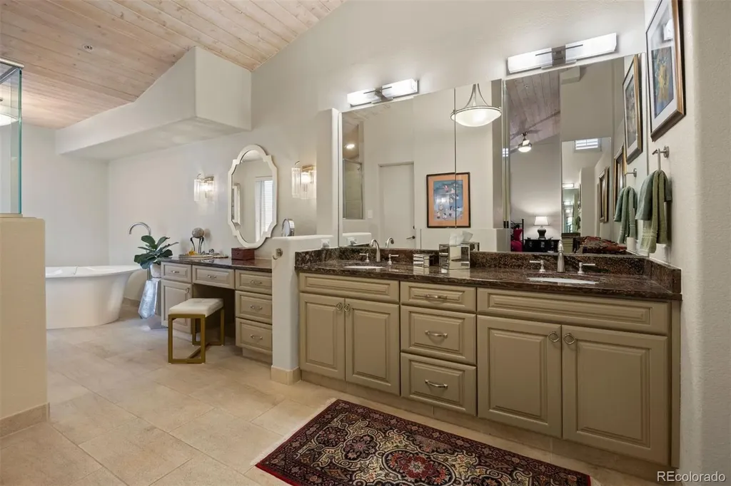 2237 Ridge Plaza Drive Castle Rock CO 80108