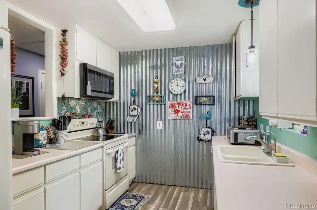 242 Todd Avenue La Salle CO 80645