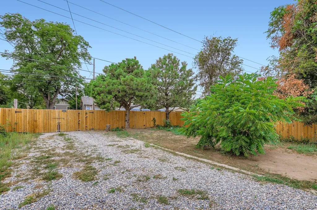 242 Todd Avenue La Salle CO 80645