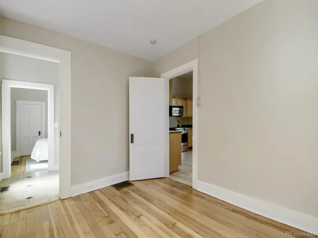 2127 W 33rd Avenue Denver CO 80211