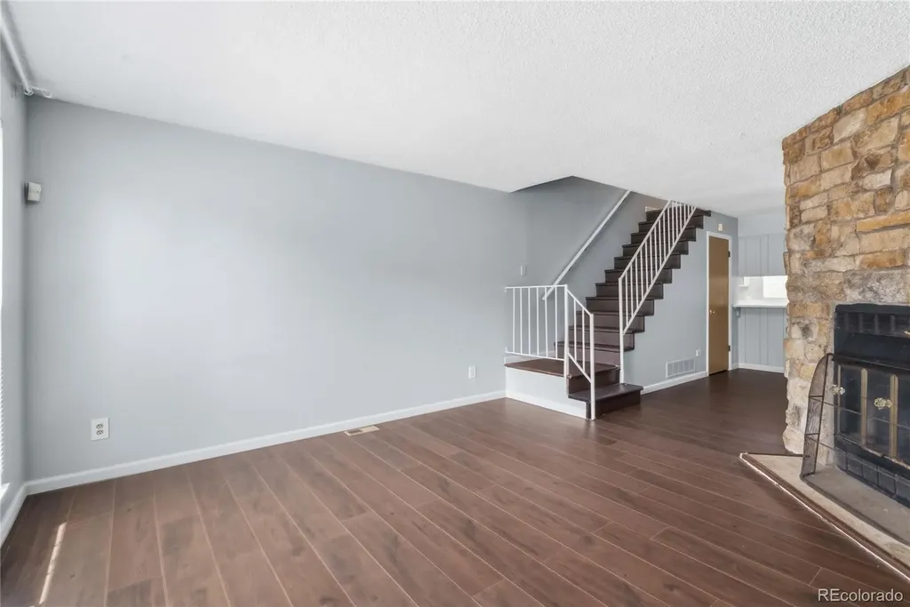 1653 S Blackhawk Way Aurora CO 80012