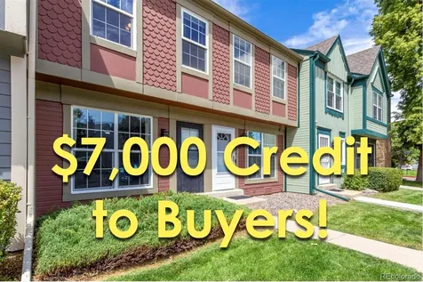 1653 S Blackhawk Way Aurora CO 80012