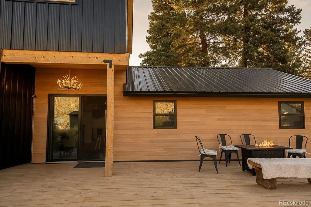 112 E 1st Street Creede CO 81130