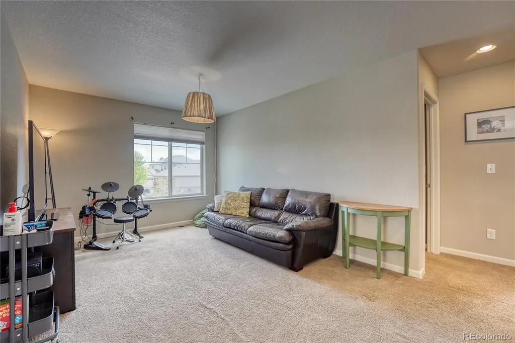 6641 S Kellerman Way Aurora CO 80016