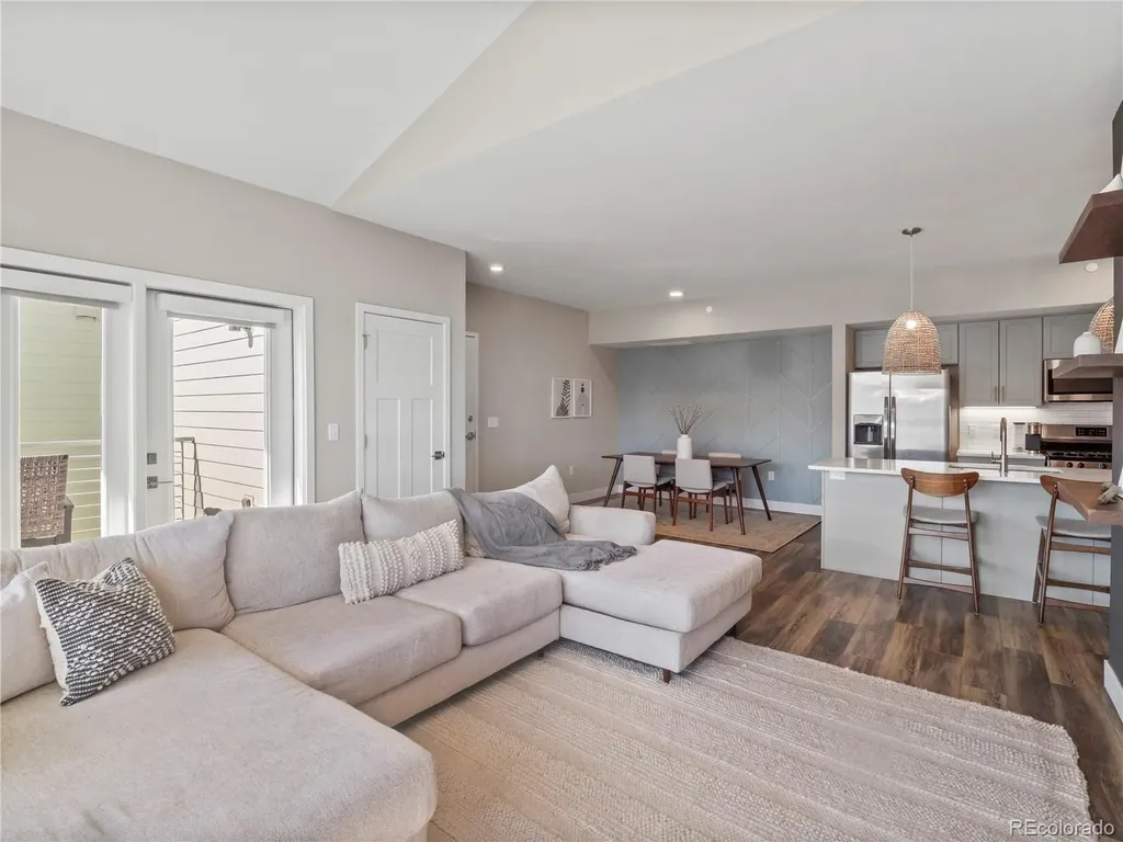 210 S Cherrywood Drive Lafayette CO 80026