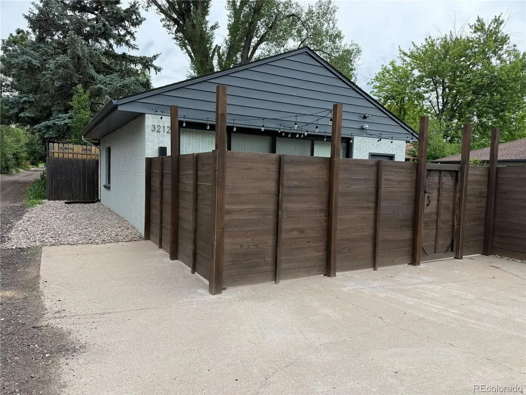 3212 S High Street Englewood CO 80113