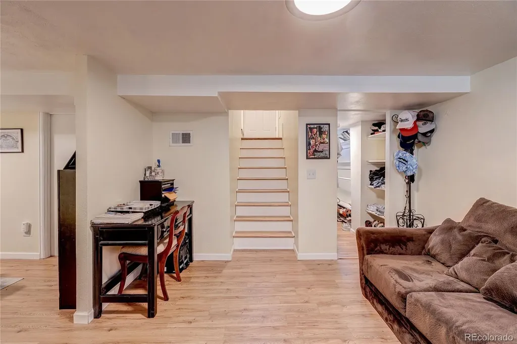 5715 E 13th Avenue Denver CO 80220