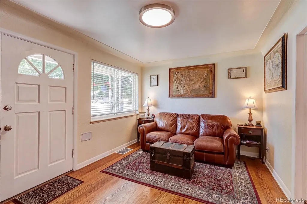 5715 E 13th Avenue Denver CO 80220