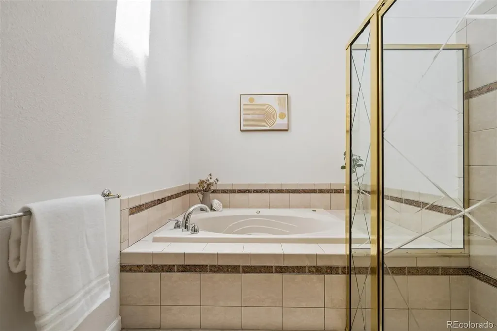 221 Jay Street Lakewood CO 80226