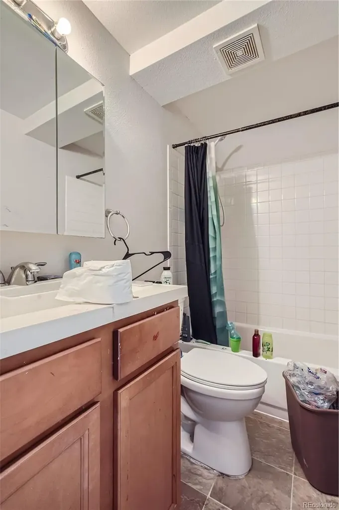1853 W Mosier Place Denver CO 80223