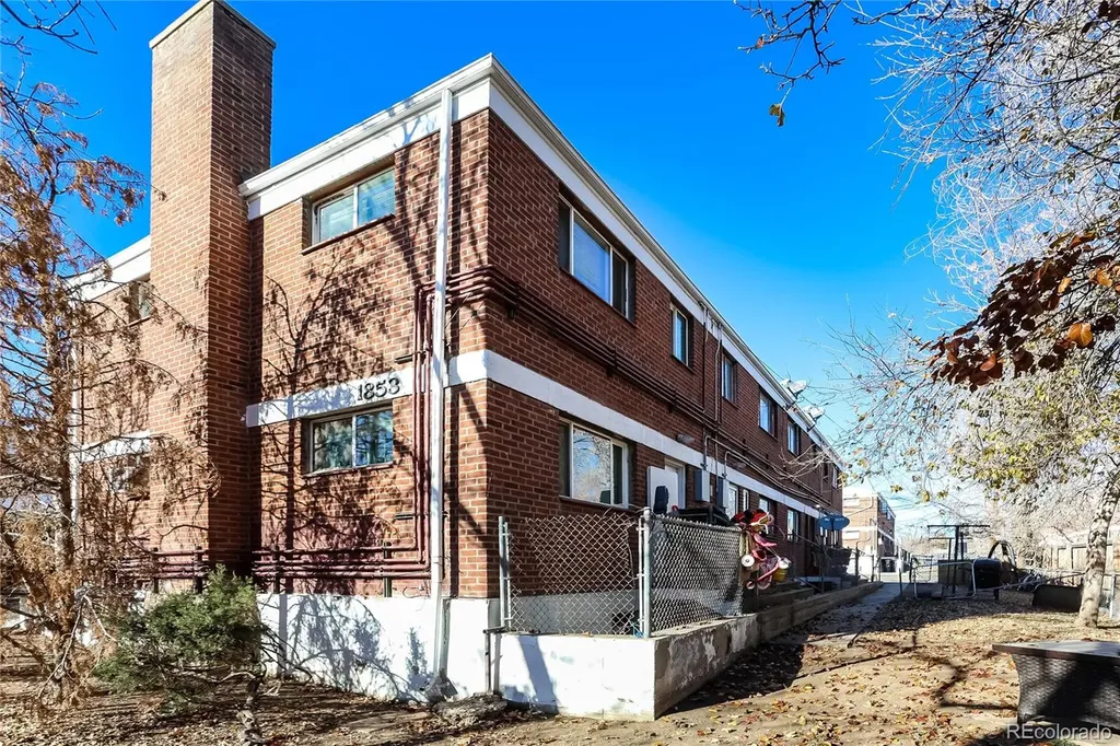 1853 W Mosier Place Denver CO 80223