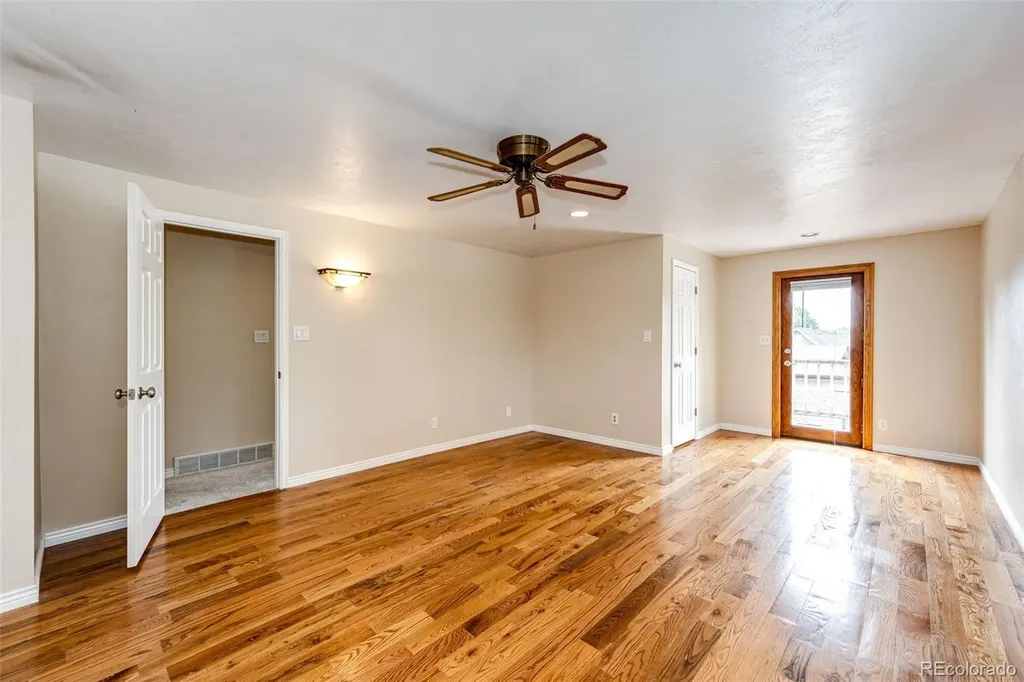 2624 S Field Street Lakewood CO 80227
