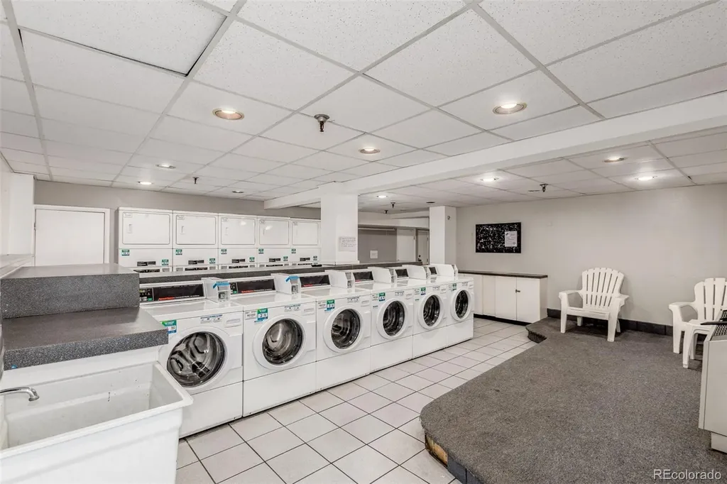 3371 S Monaco Parkway Denver CO 80222