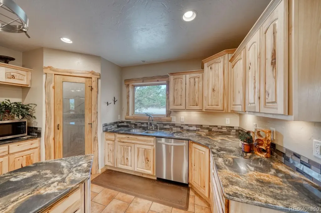 31055 Kodiak Court Buena Vista CO 81211