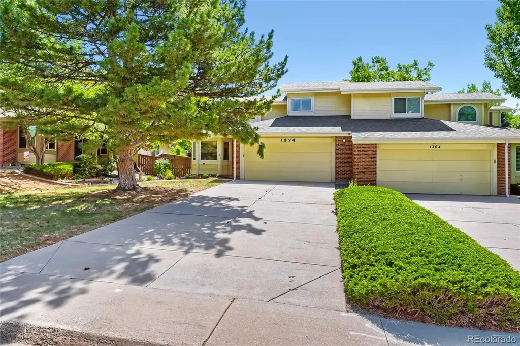 1374 Briar Circle Littleton CO 80126